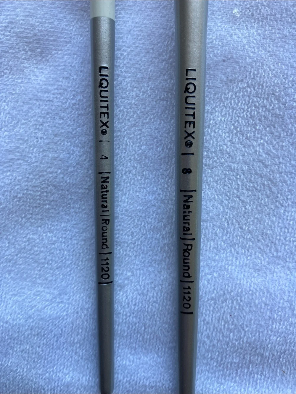 25 Liquitex 1120 Natural Round paintbrushes
